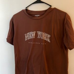 Womens brown t- shirt size small